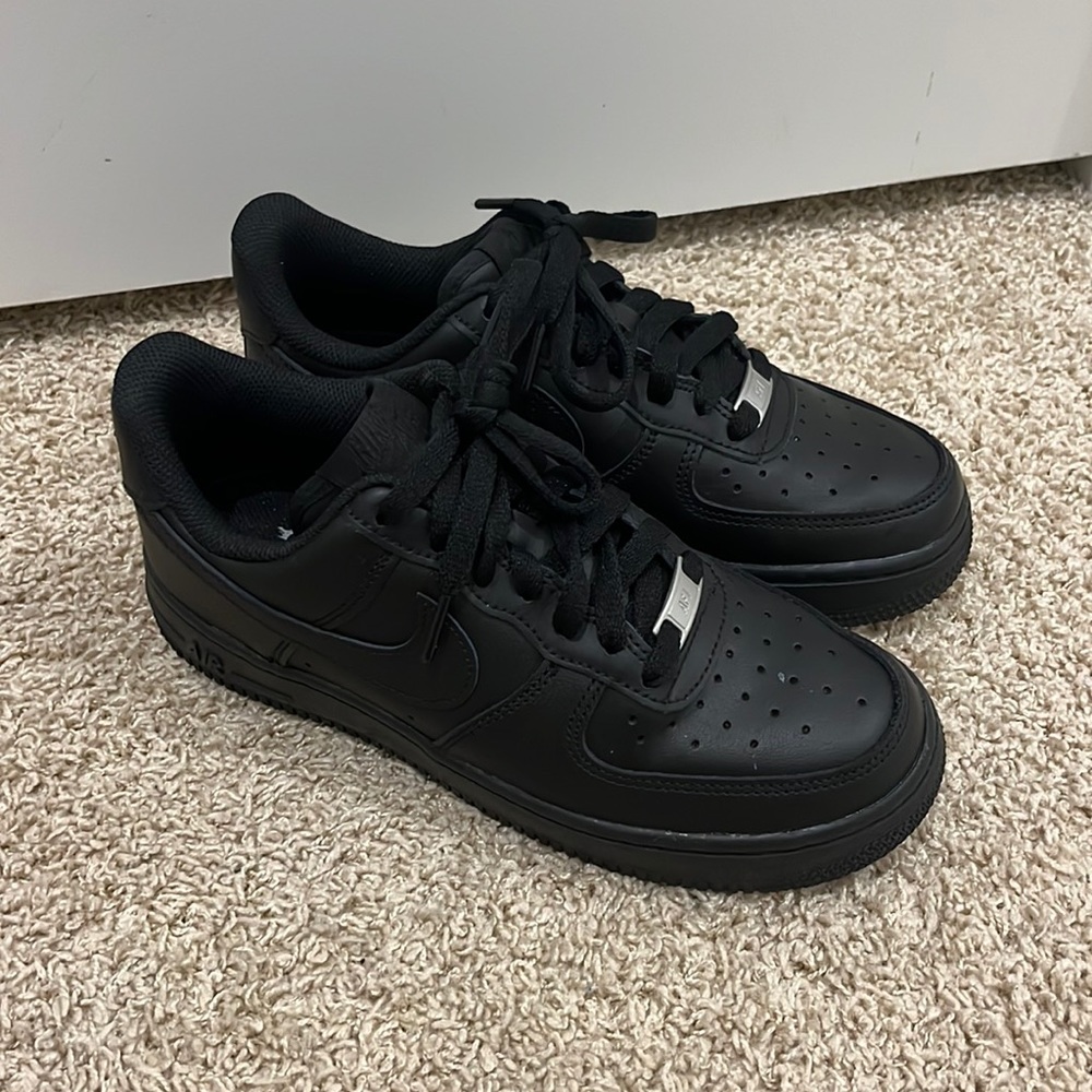 black air force 1s